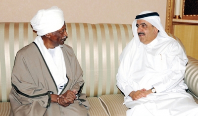 H.H. Sheikh Hamdan Bin Rashid receives Field Marshal Suwar Al Dahab