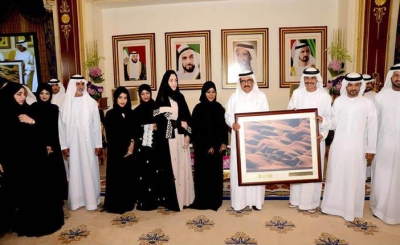 H.H. Sheikh Hamdan bin Rashid receives the graduates of the Multiculturalism and Leadership program